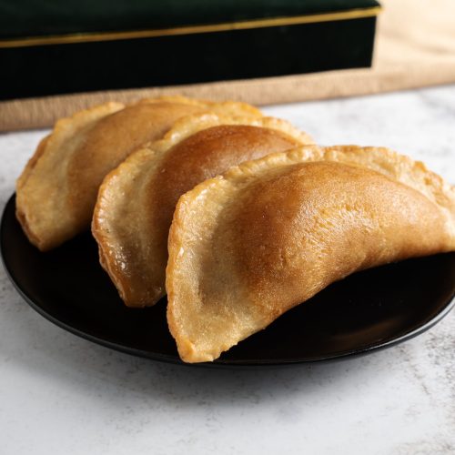 Walnut Qatayef Piece