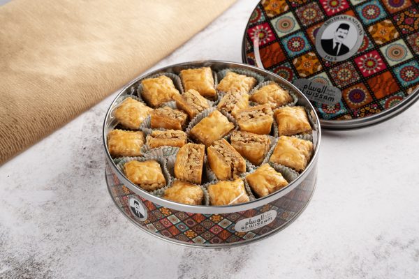 Istanbuliya with Walnuts 500Gr