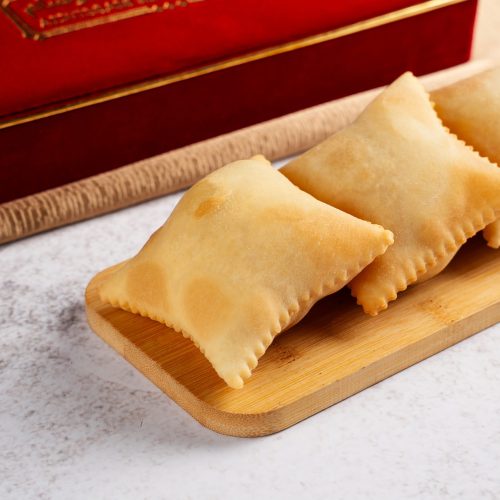 قطعة برك بجبنة