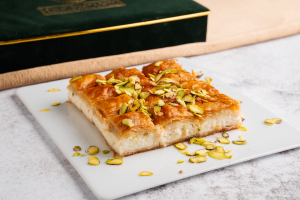 نمورة بالقشطة